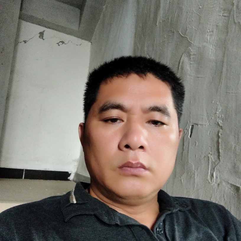 炙热保卫水影的照片