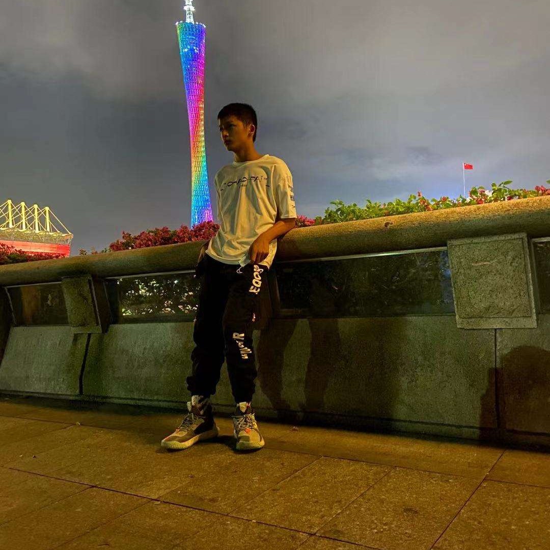 黯然有热狗的照片