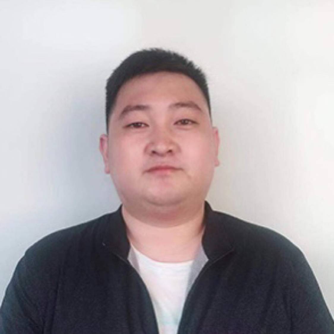 微凉善良的照片