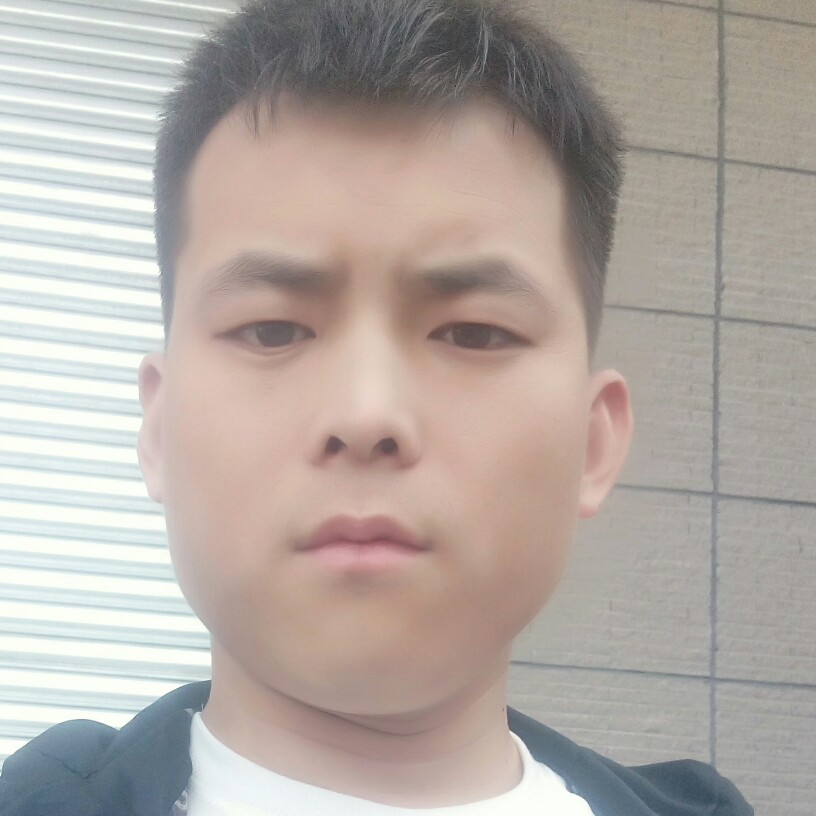 忐忑向蜜粉的照片