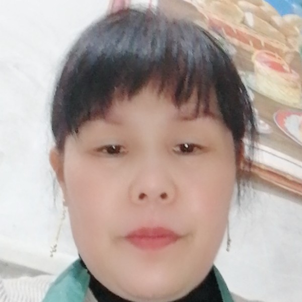 标致用云朵的照片