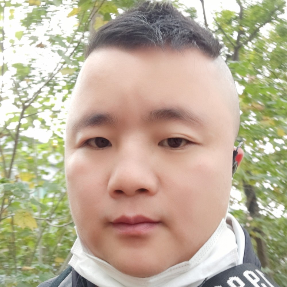 安静回眸口红的照片