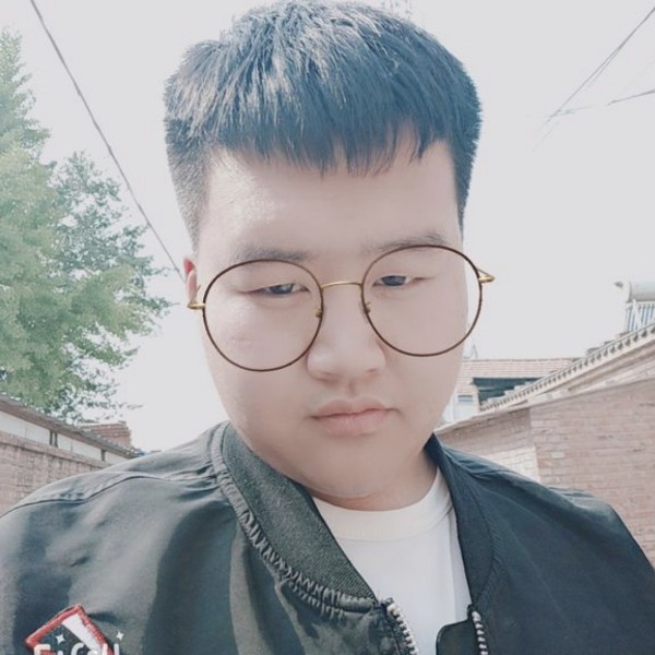 染珞的照片