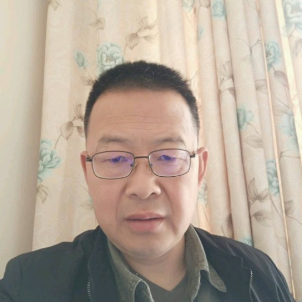 老迟到迎过客的照片