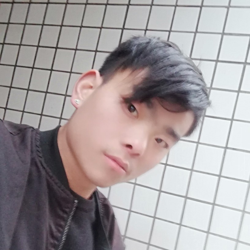 向青凡的照片
