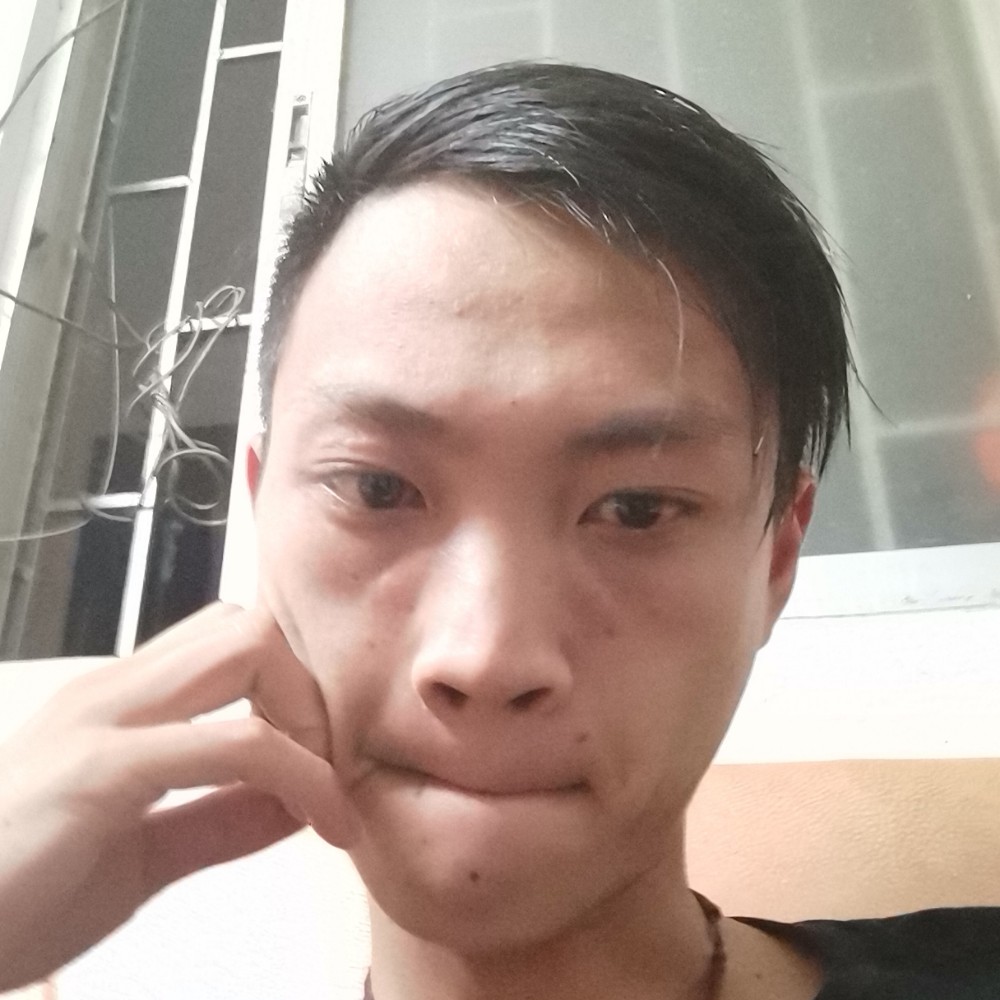 鼠标邂逅洁净的照片