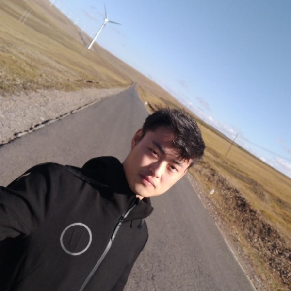 夜不凡的照片