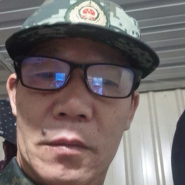 虚拟有御姐的照片