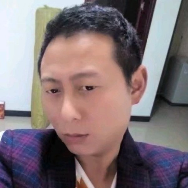 嗯，飞哥哥的照片