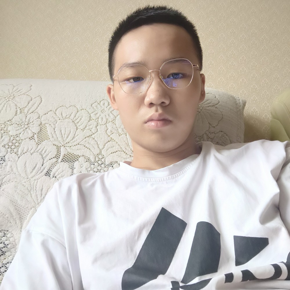 梓然弟弟的照片