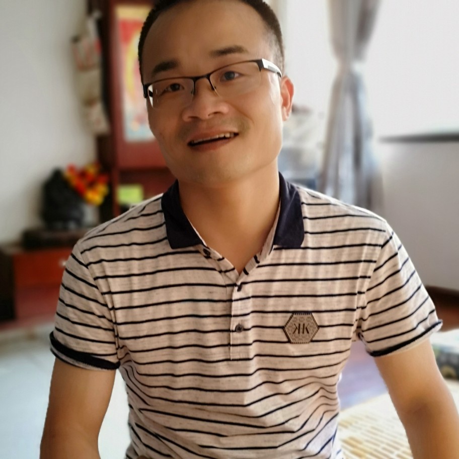 文以华实的照片