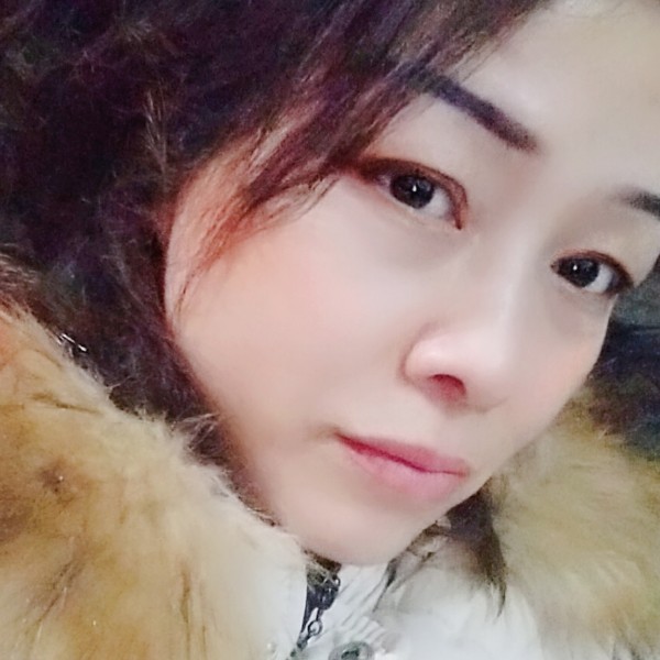 倪玉石的照片