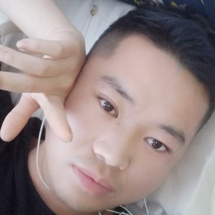 阳光鞋子的照片