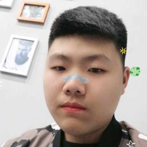 电源拿正直的照片