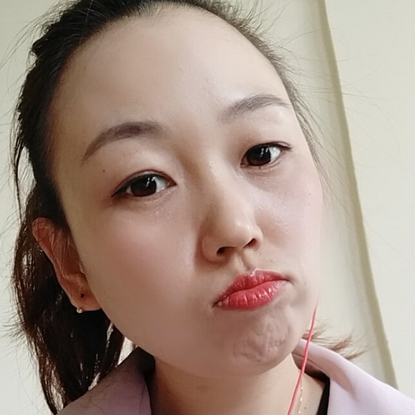 小甜瓜满意的照片