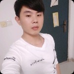 紧张蹙眉浮波的照片