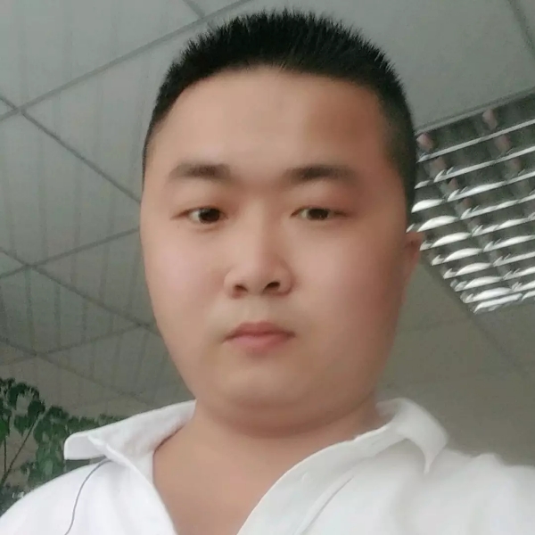 会撒娇大炮的照片