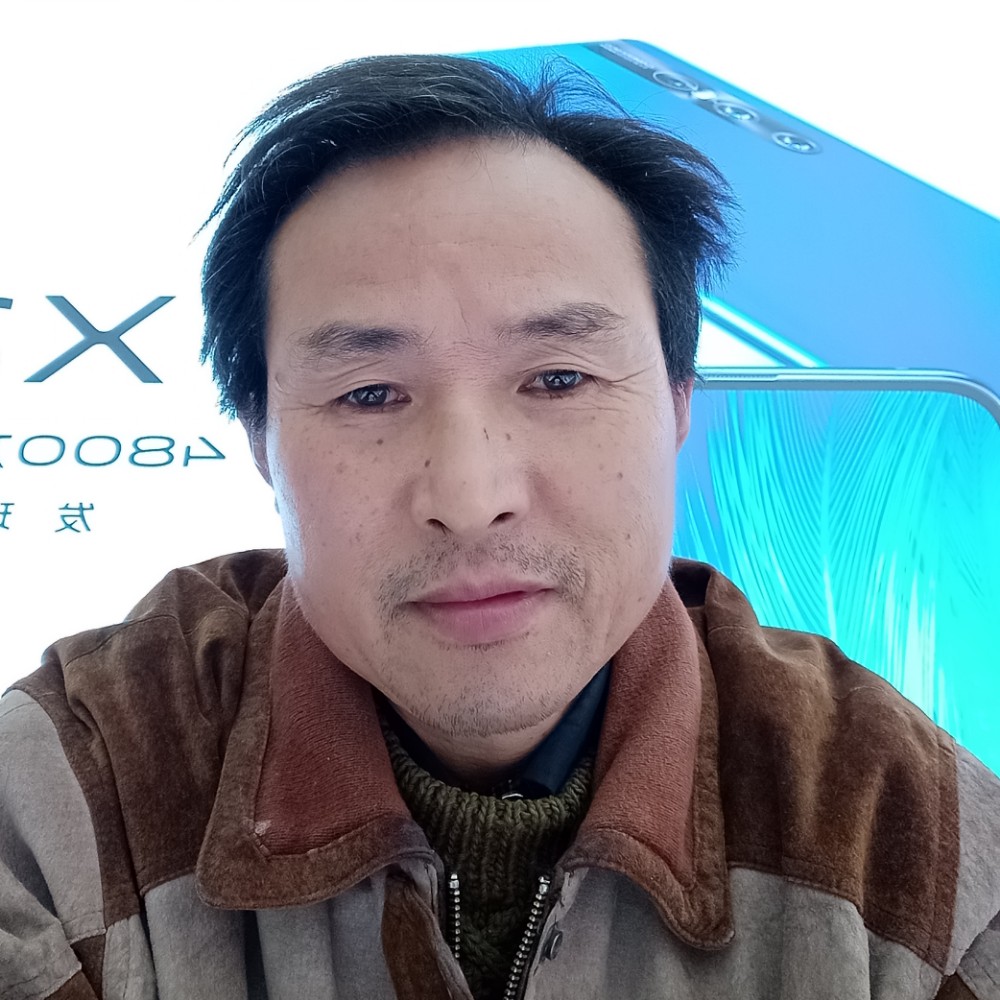 单薄深拥涟漪的照片