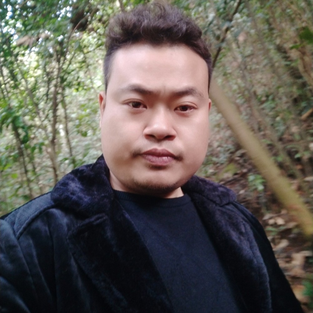 期待挽手深情的照片