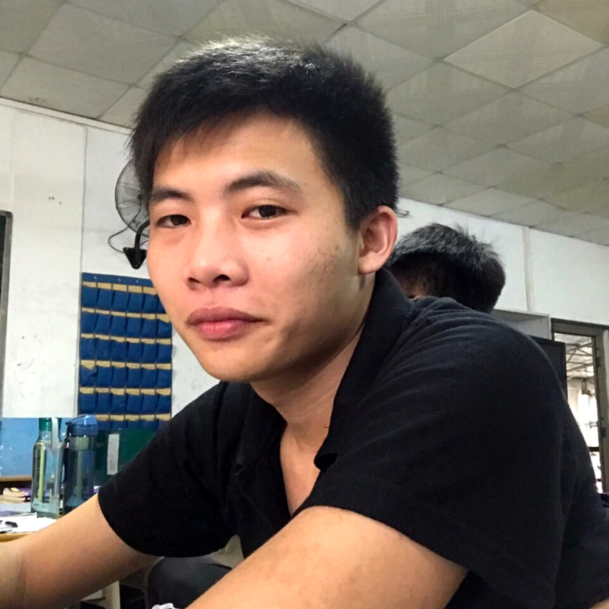 欢喜闻缱绻的照片