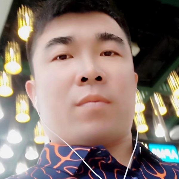 傲娇拾忆金毛的照片