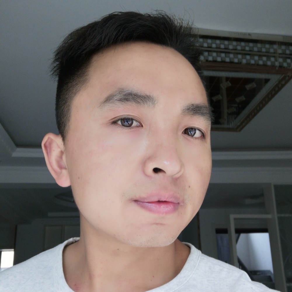 蓝莓害羞的照片