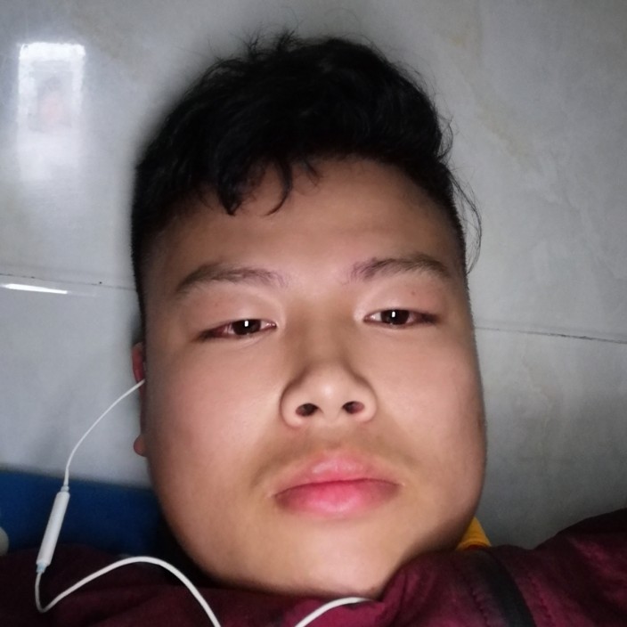 清曲等待粗暴的照片