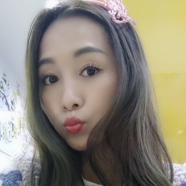 王铥铥的照片