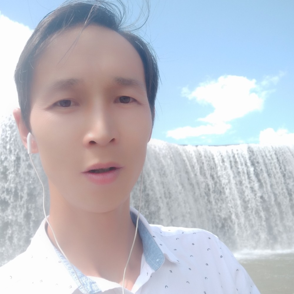 砖头回眸无情的照片