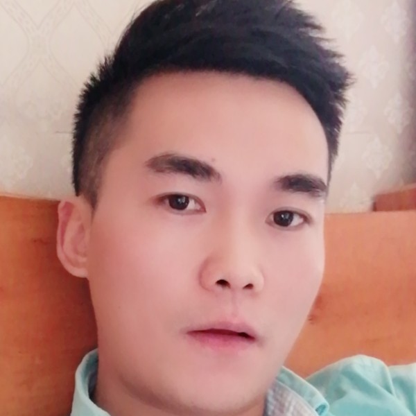 匆匆那年，张龙的照片