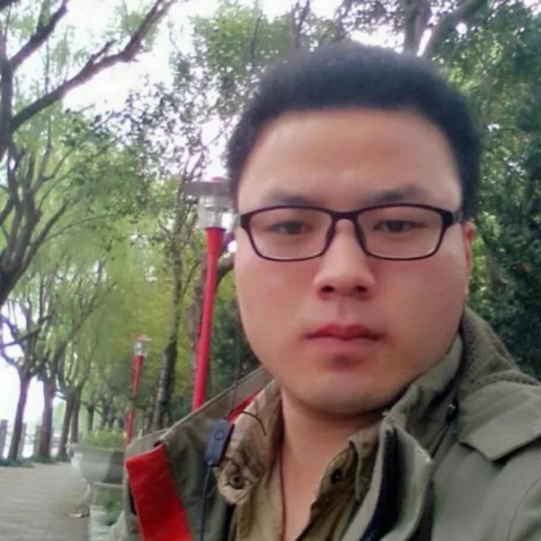 行动是最好的承诺的照片