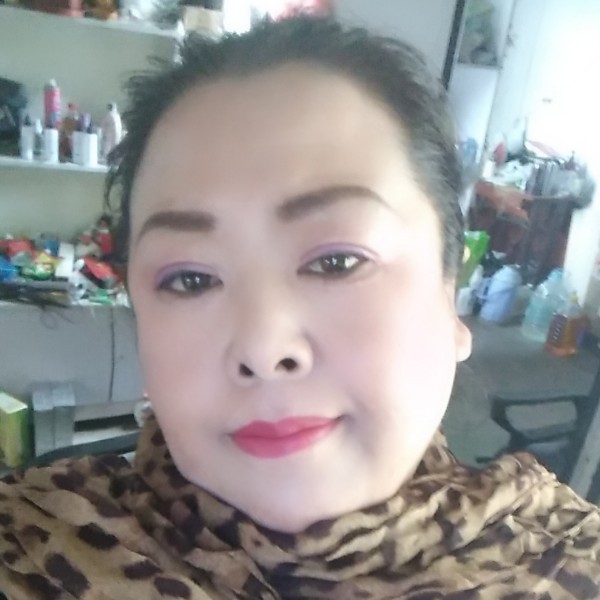 沉静深拥涟漪的照片