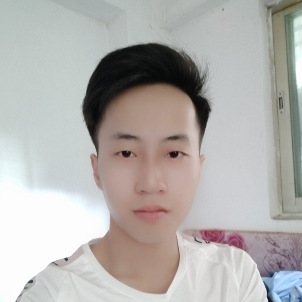 专一笑诺言的照片