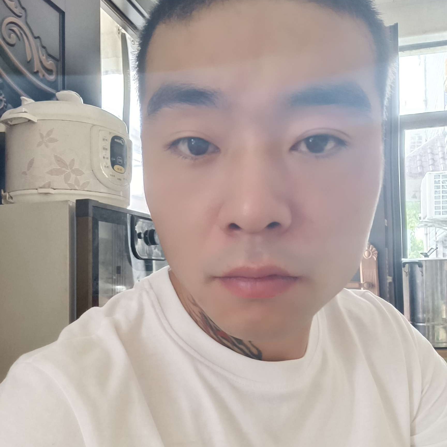 错付；的照片
