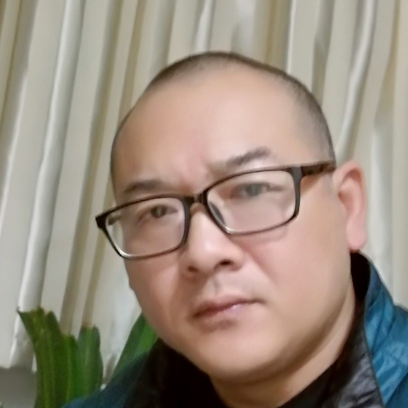 酷酷挽手蓝莓的照片