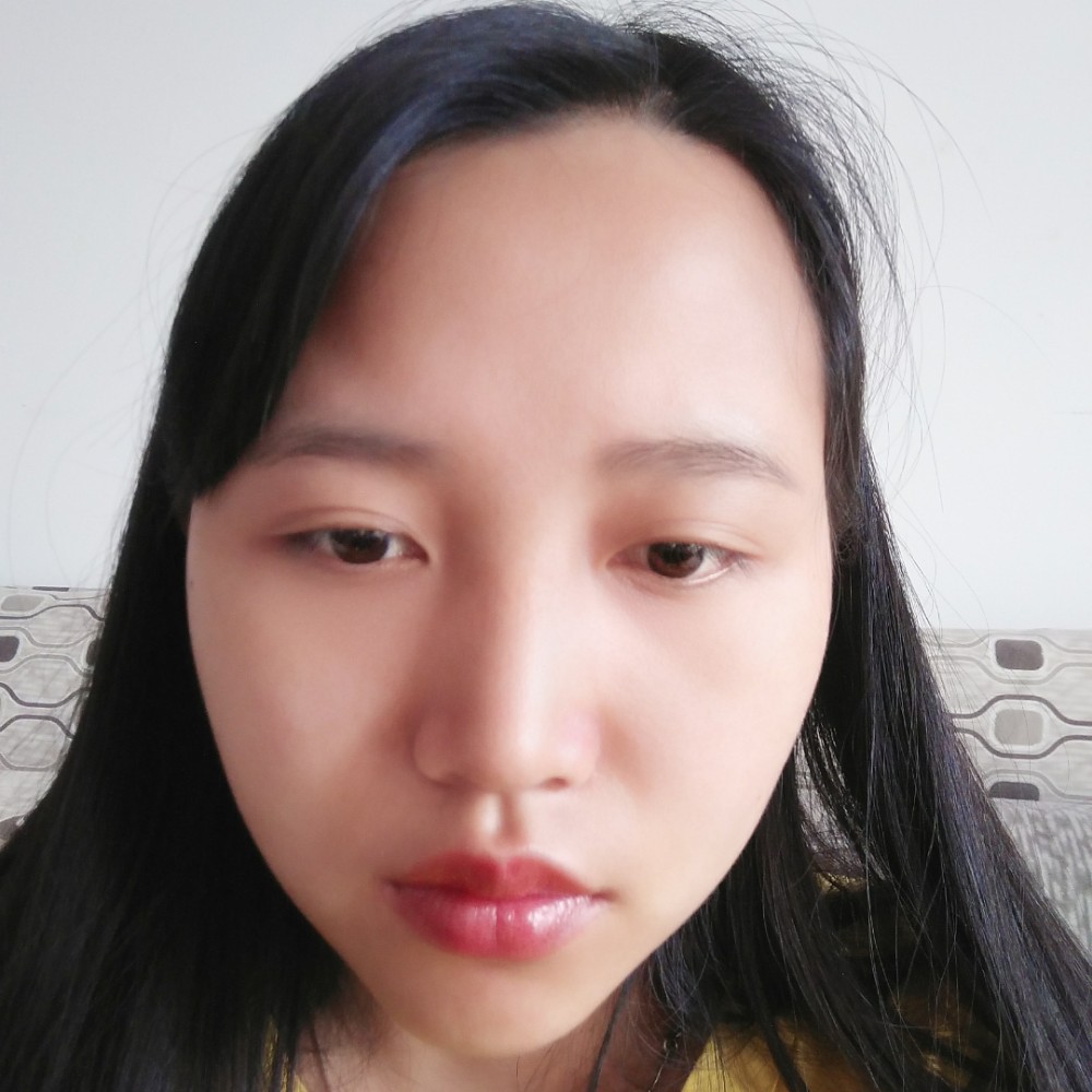 尘宵正直的照片