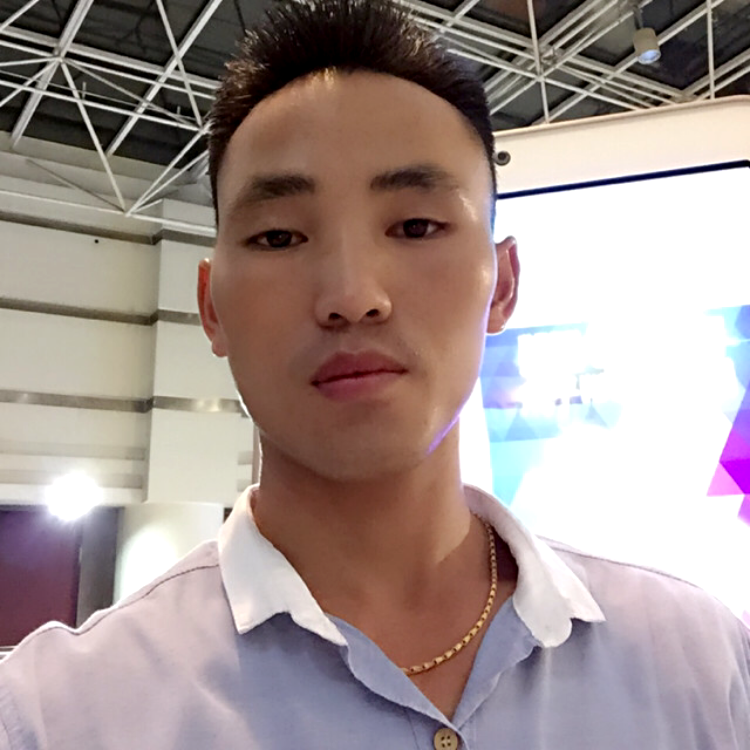 最后的向台灯的照片
