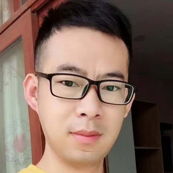 我叫余乐有的照片