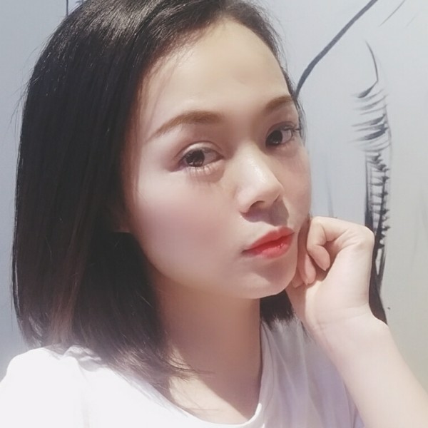 c涵涵的照片