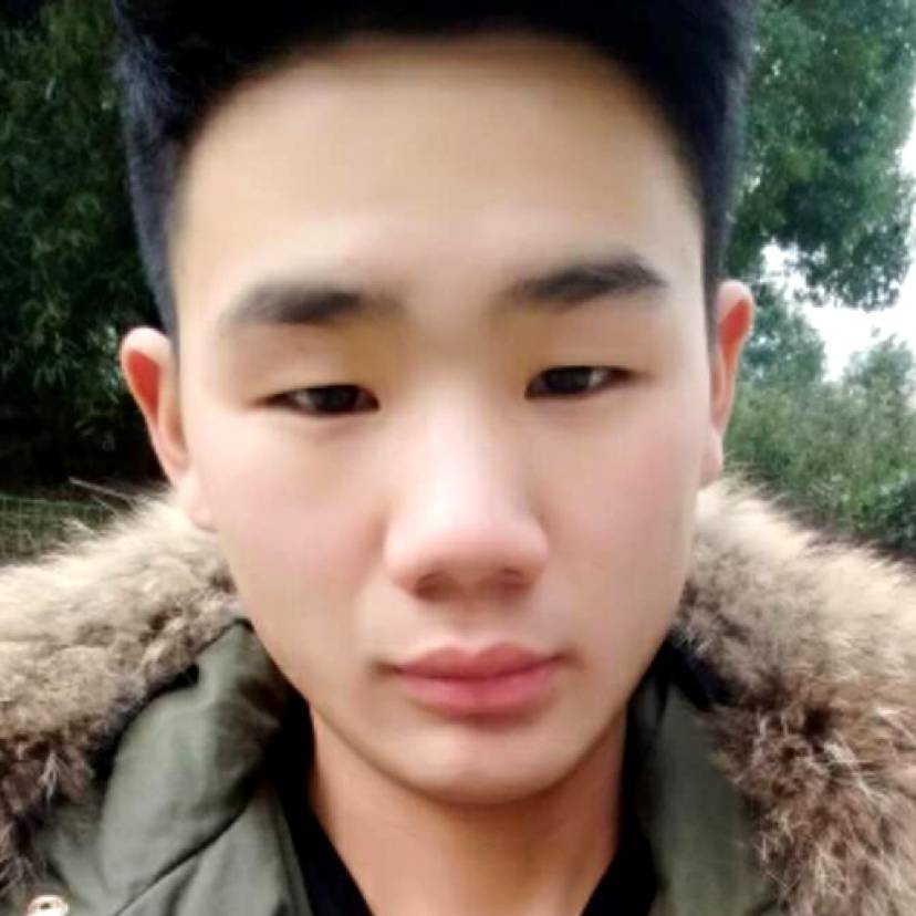 乐曲泪了亲爱的的照片