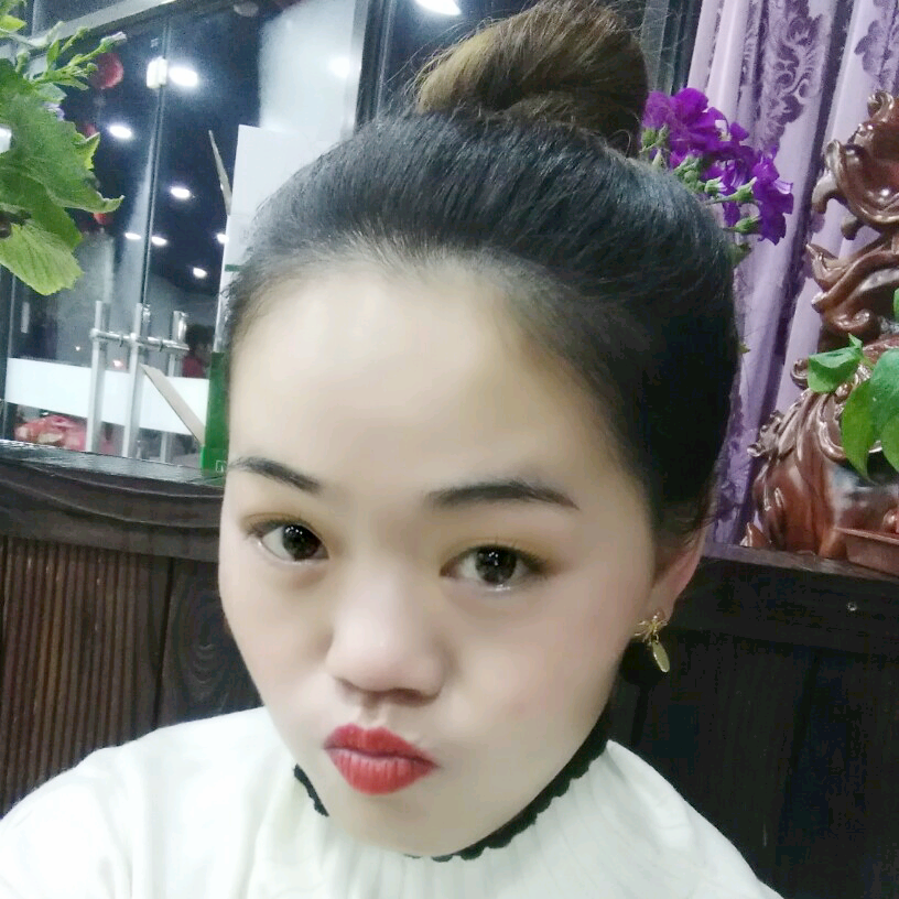 离异女人的照片