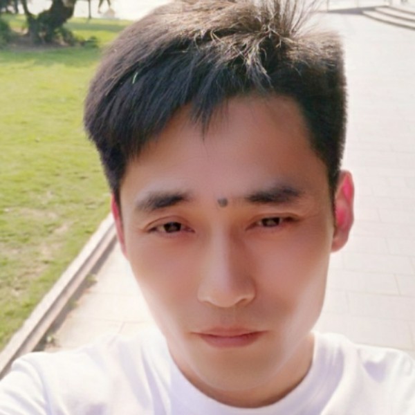 叶秋1的照片