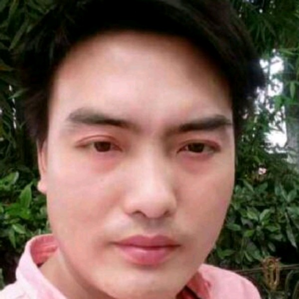 典雅台灯的照片