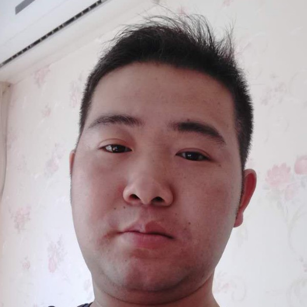 落寂浅吻大侠的照片