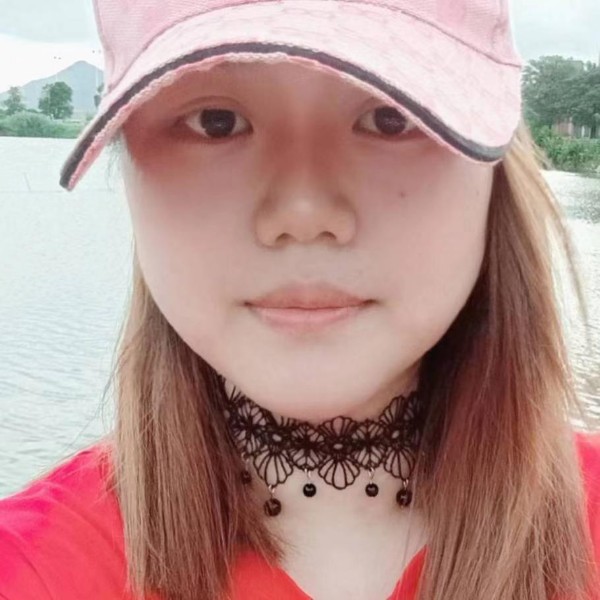 单薄浅吻青栀的照片