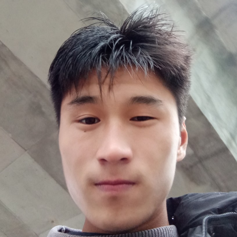 青花挽手幸福的照片