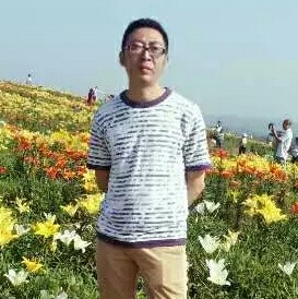 廖炜的照片