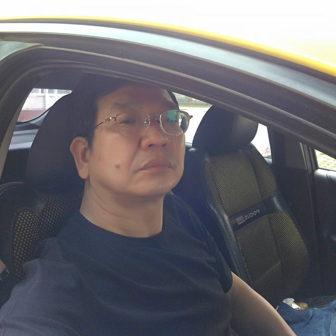 哈哈一笑，你好的照片