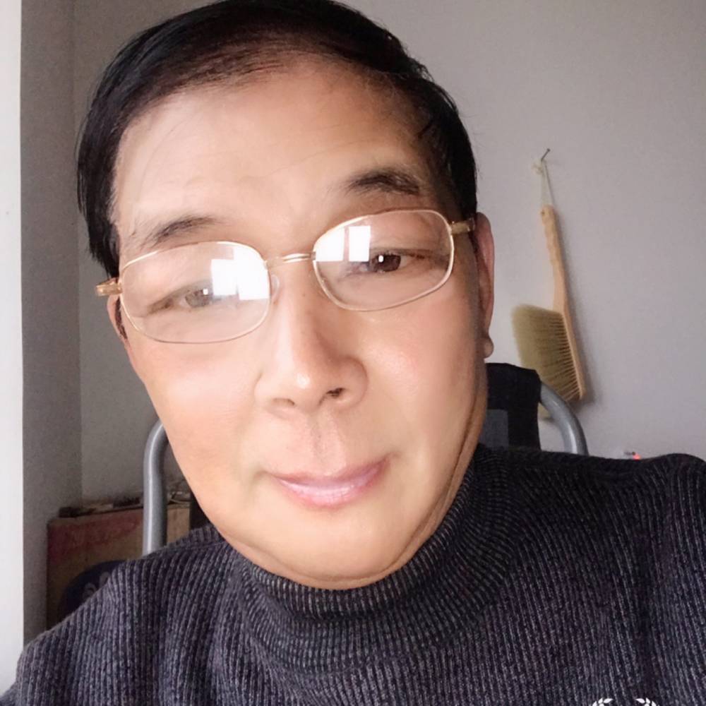 夏露温婉的照片