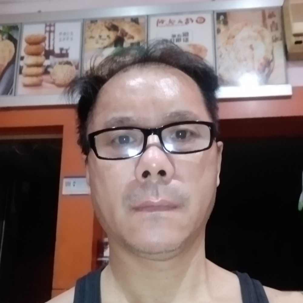 衬衫漫步迷离的照片